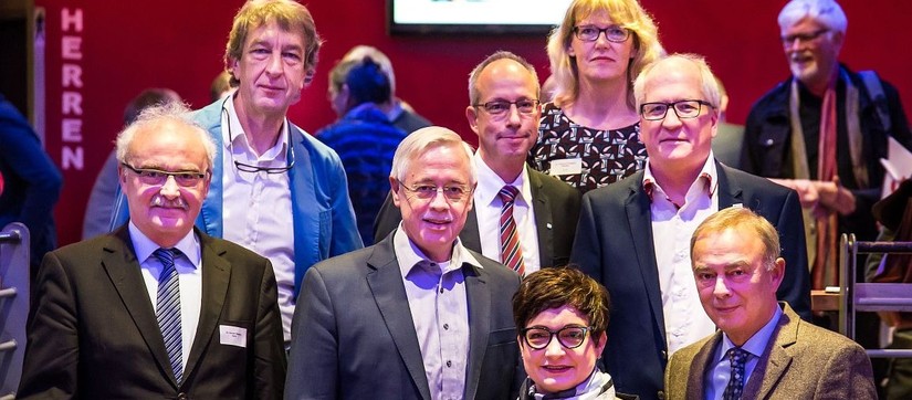 Ein Gruppenfoto der VIPs der Veranstaltung