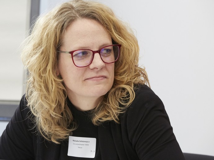 None (vergrößerte Bildansicht wird geöffnet)
