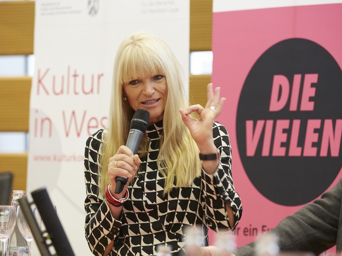 None (vergrößerte Bildansicht wird geöffnet)